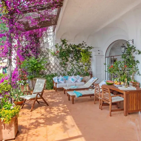 Casa Passalacqua Nyaraló